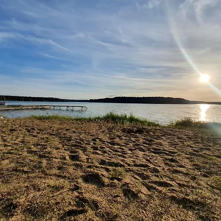 度假居 Lesne Z Basenem, Sauna I Balia Na Kaszubach Nad Jeziorem Wdzydzkim 博尔斯克