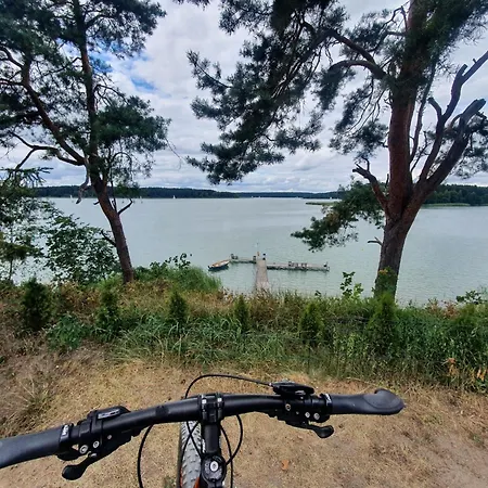 別荘 Lesne Z Basenem, Sauna I Balia Na Kaszubach Nad Jeziorem Wdzydzkim ボルスク